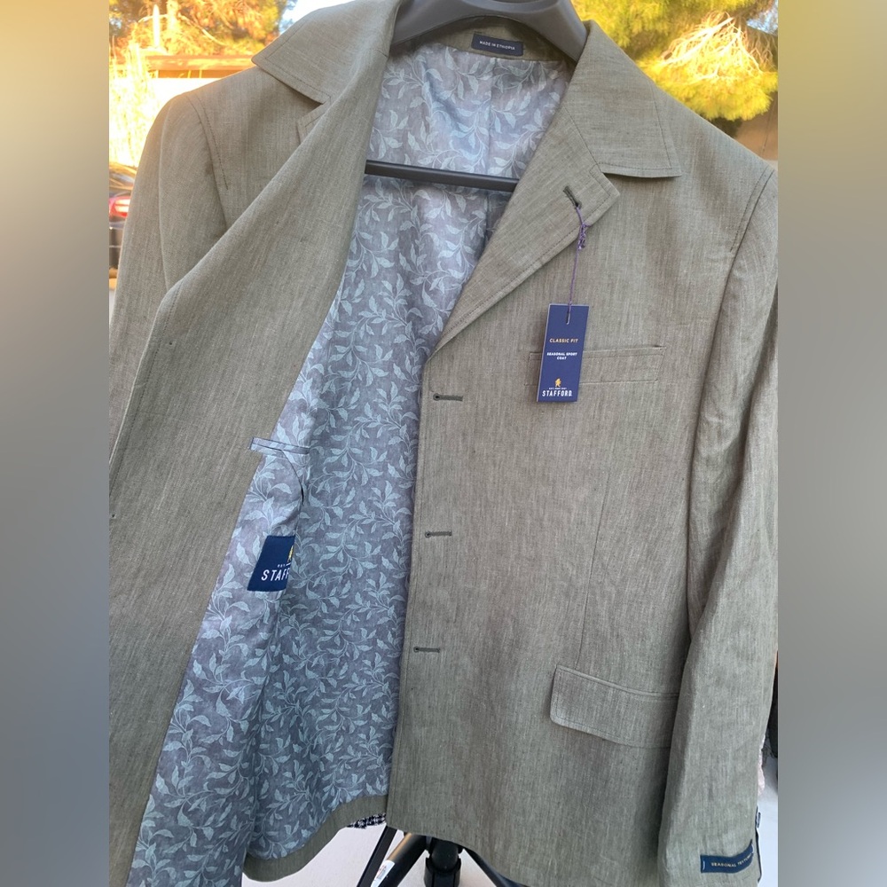 NWT Men’s Stafford Classic Fit Sport Coat Blazer Olive size 48 REG